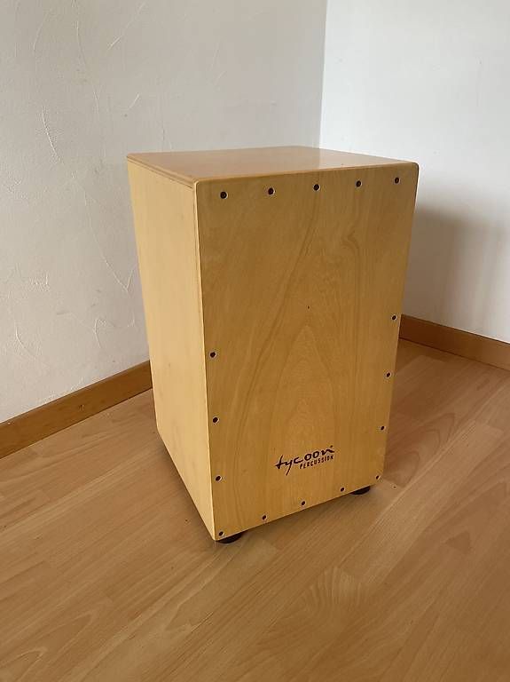 Strumenti musicali: Cajon Tycoon Percussion – Usato da Oberburg venduto da Sina.B