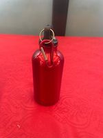 Neu Trinkflasche rot mit Logo 0.25