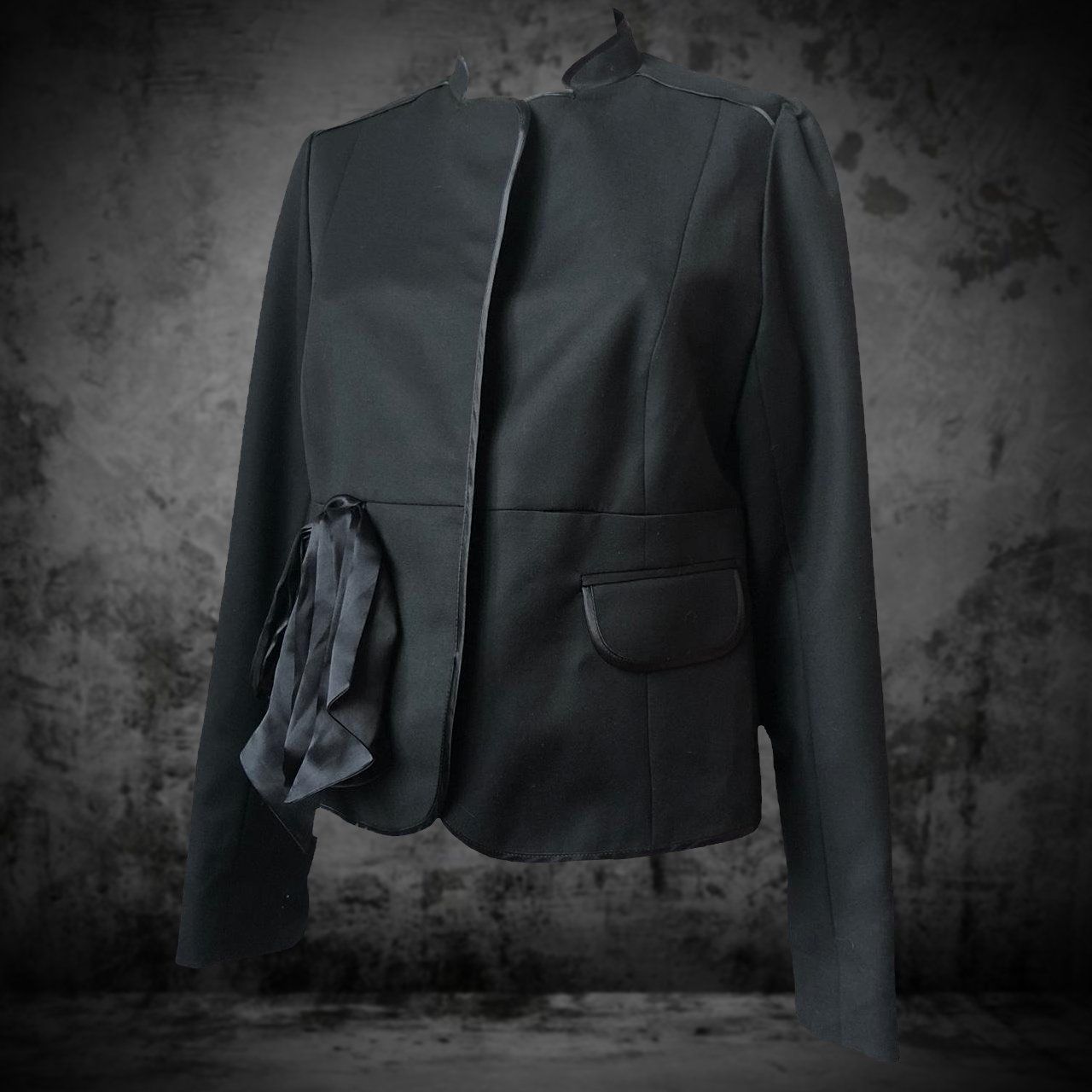 Massimo Dutti Completi & Tailleur: Suit Massimo Dutti Black Women 44 – Usato da Genève venduto da ang_7j7j