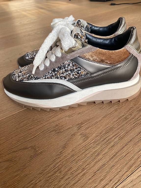Santoni Scarpe da donna: Santoni Sneakers Gr. 39 – Usato da Erlenbach ZH venduto da baa_w7jc 2