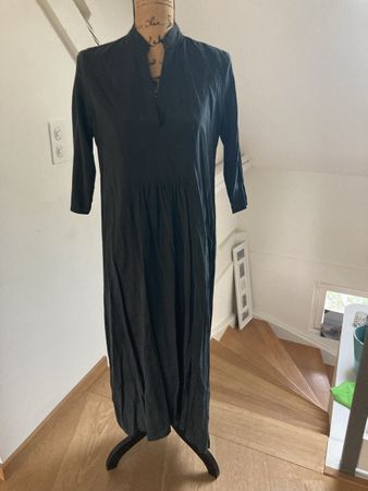 Kleid der Marke Milla, grösse S, schwarz