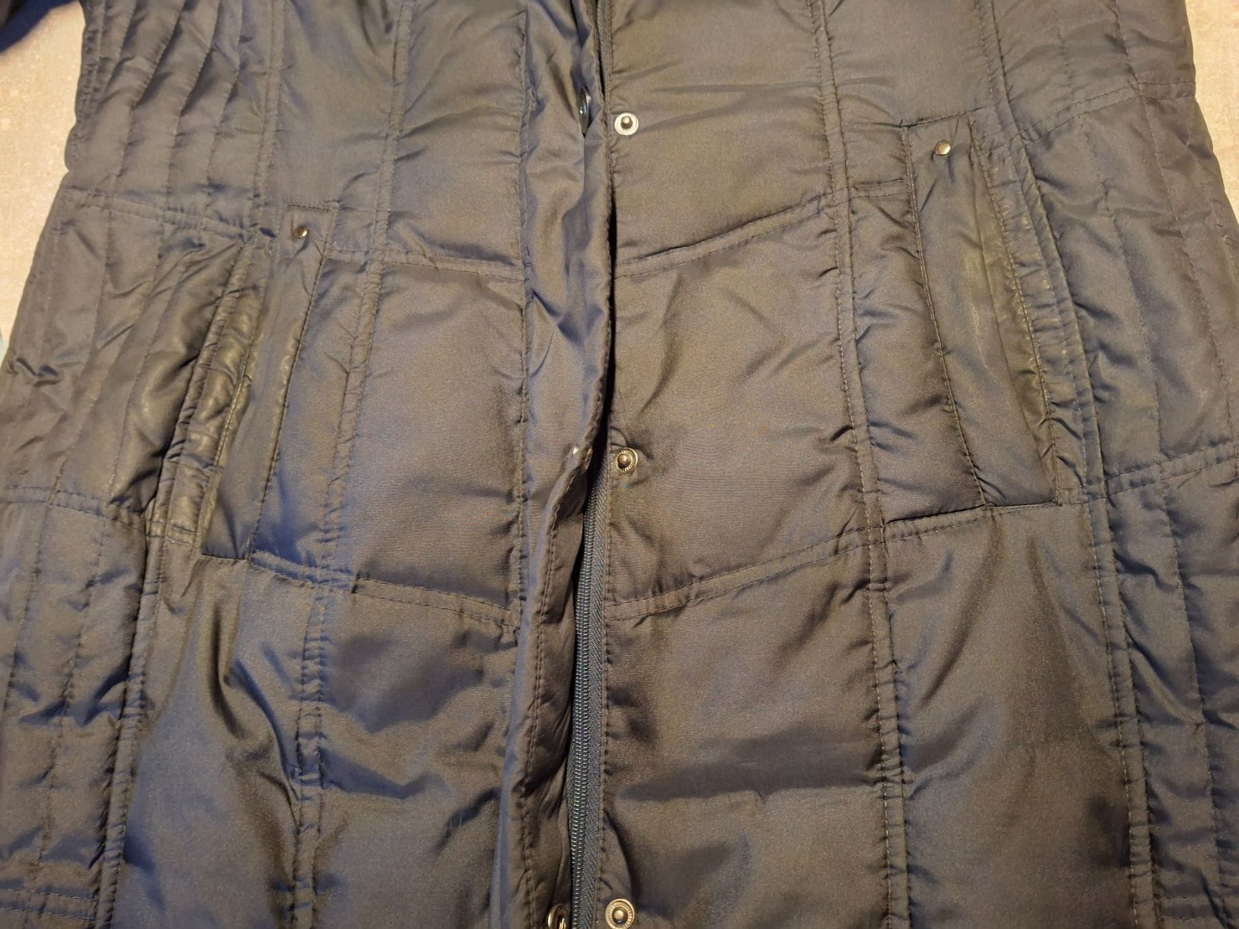 C&A Giacche: Manteau doudoune capuchon taille 44 marque C&A – Usato da Villiers venduto da san_jn5w 5