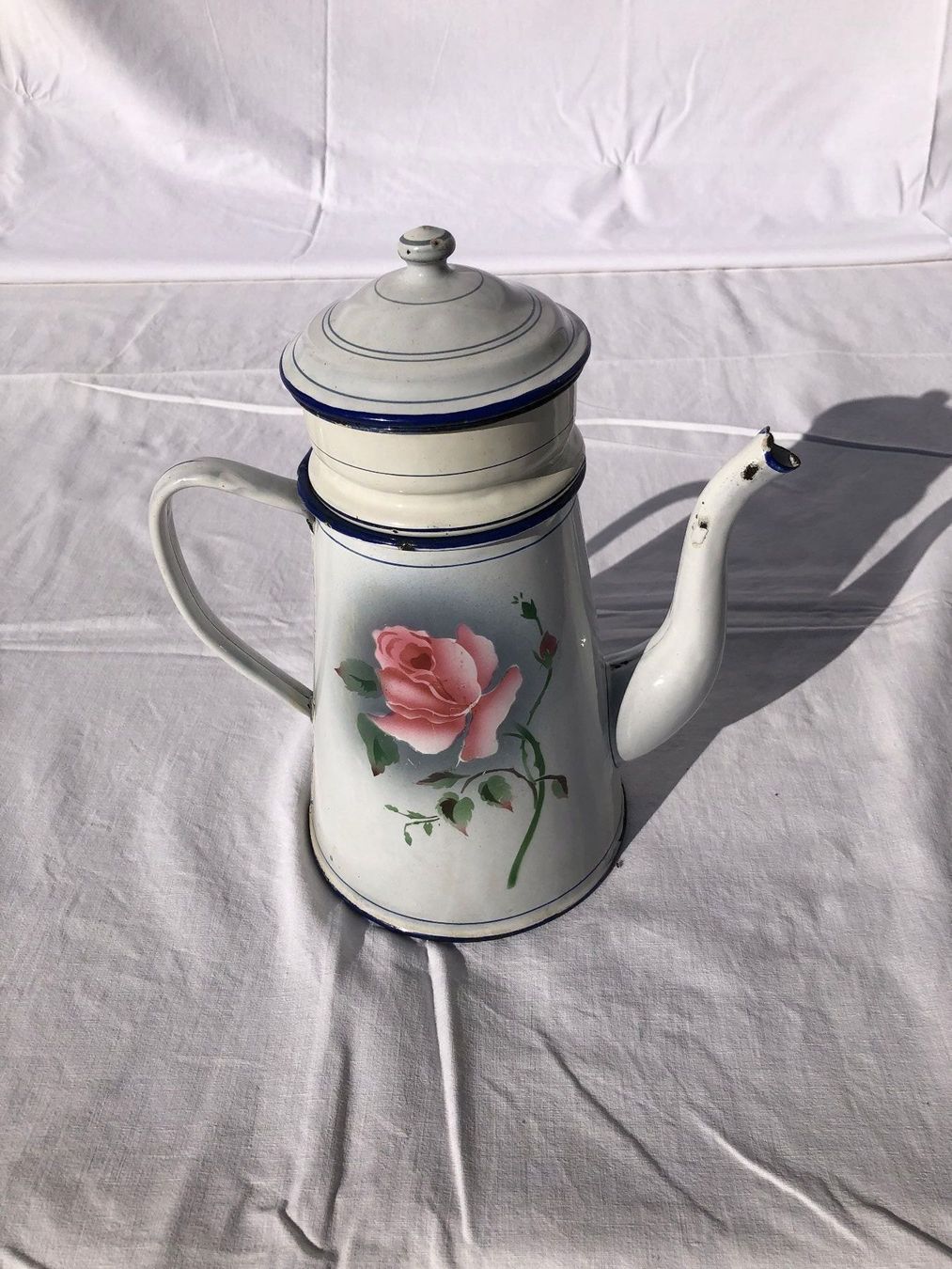 Macchine per caffè & Macchine per espresso: Cafetière émaillée / Kaffeemaschine – Usato da Saignelégier venduto da Ax3l 1