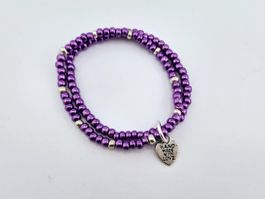 Damenarmband Rocailles in Lila und Silber mit Herz Charm