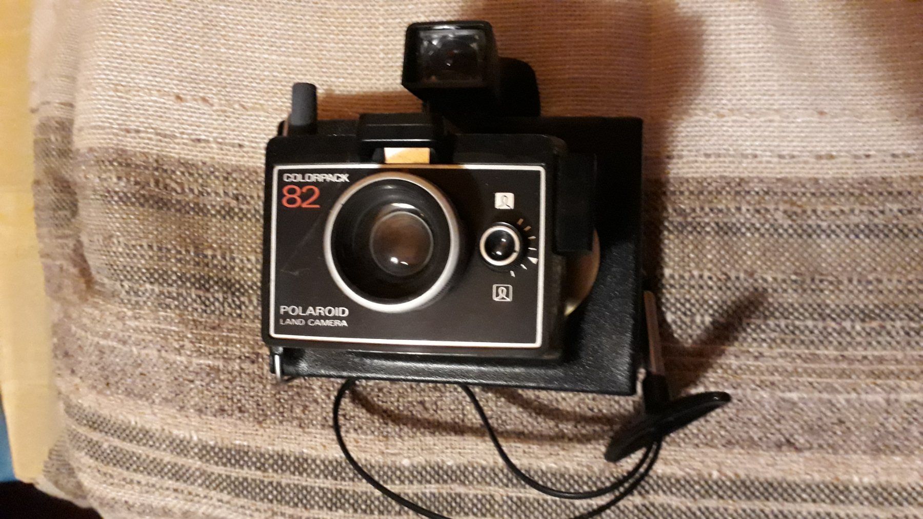 Polaroid Fotocamera: Fotokamera - Polaroid Colorpack 82 – Usato da Schaffhausen venduto da max_c62l