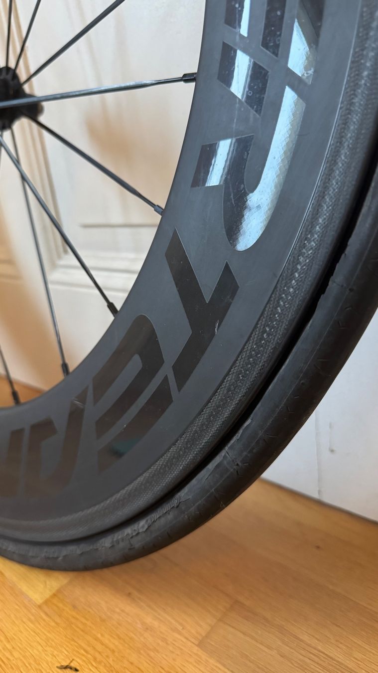 Pneumatici & Ruote complete: Superteam 88mm Carbon Hinterrad, 130mm – Usato da Basel venduto da wan_f9q6 4