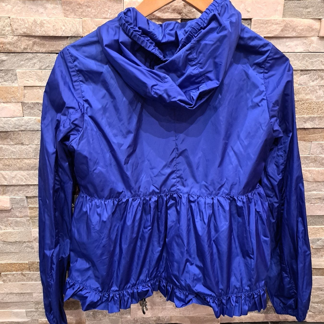 Moncler Giacche & Cappotti: Moncler Jacke mit Volants wunderschönes blau 164 / S – Usato da bazenheid venduto da salerno007 3