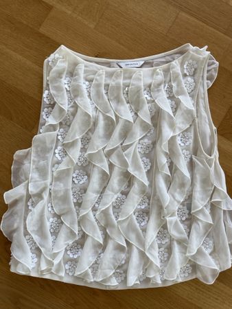 H&M Top, weiss mit Rüschen, Grösse S, ideal für Sommer!