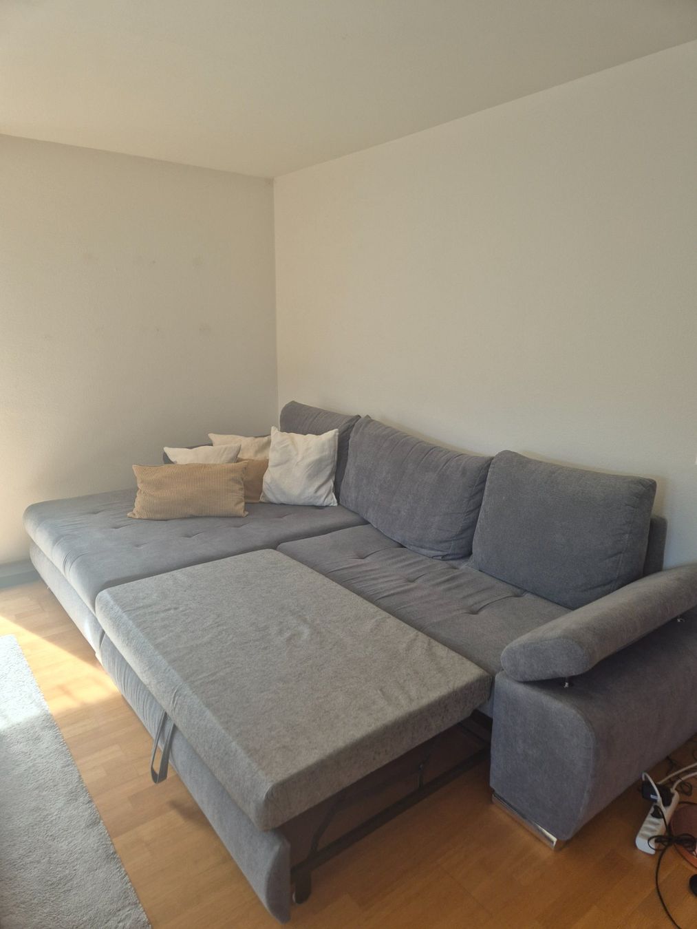 Divani: Grosses Ecksofa/ Schlafsofa grau mit Stauraum – Usato da Luzern venduto da max_9mgy 1