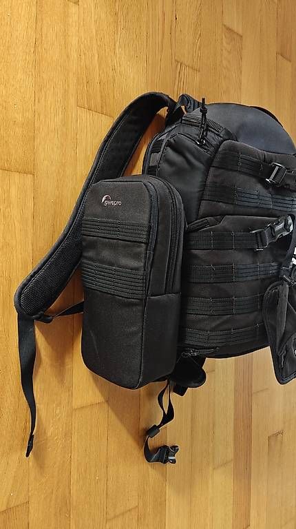 Taschen: LowePro Zubehör Tasche 200 AW – Gebraucht aus Uster von sim_9shl 1