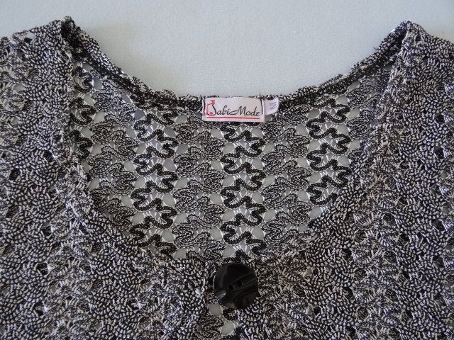 Bolero: Bolero Jäckli Gr. 40/ 42 grau silber – Nuovo (secondo la descrizione) da Bazenheid venduto da Aebi55 1