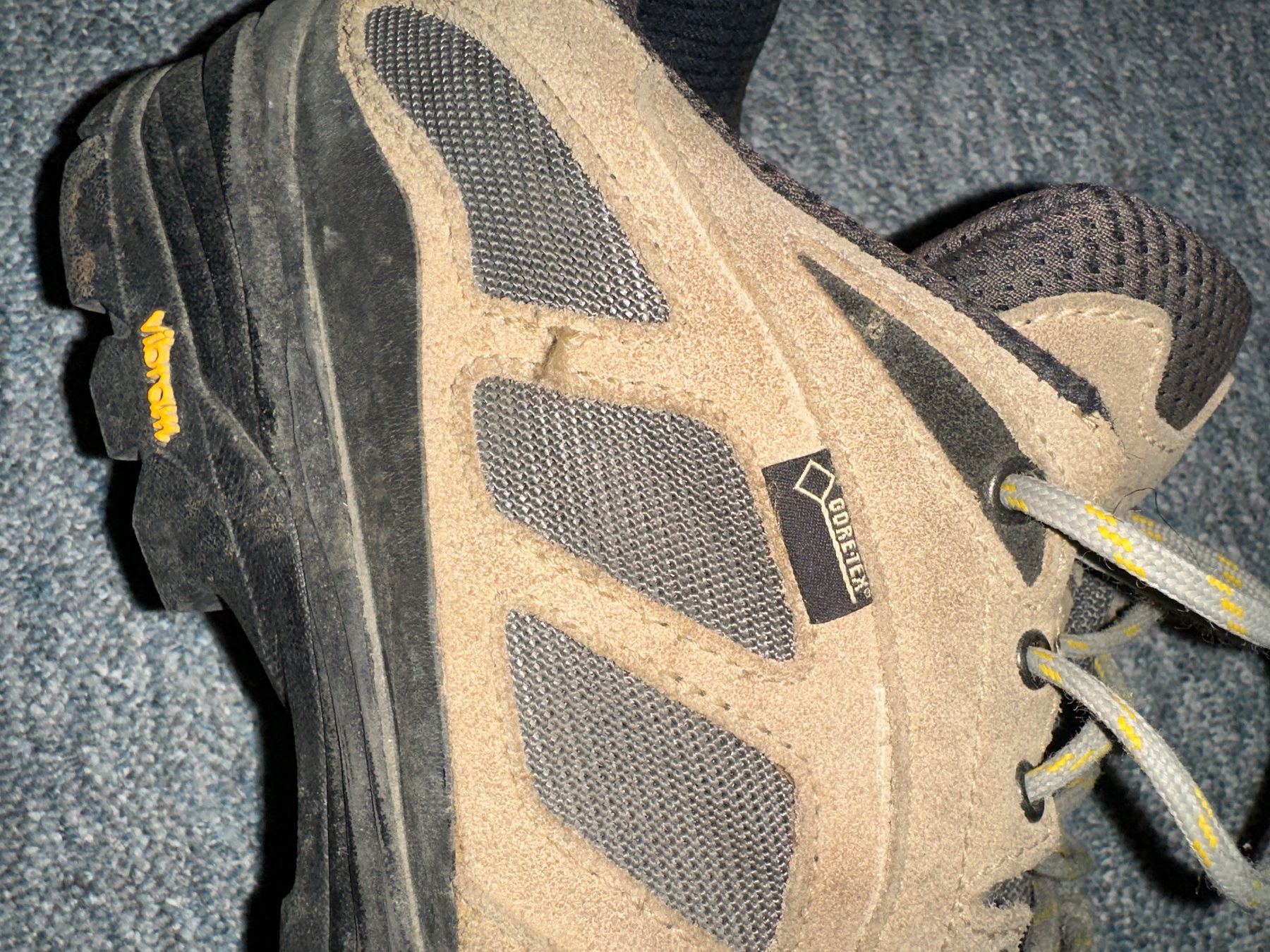 Vibram Scarpe da uomo: Wanderschuhe Gore-Tex Vibram Grösse 44.5 gebraucht – Usato da Schaffhausen venduto da ann_g6tx 3