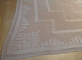 TISCHTUCH  HANDARBEIT OMA-ZEITEN  SUPER PREIS SEHR SCHÖN