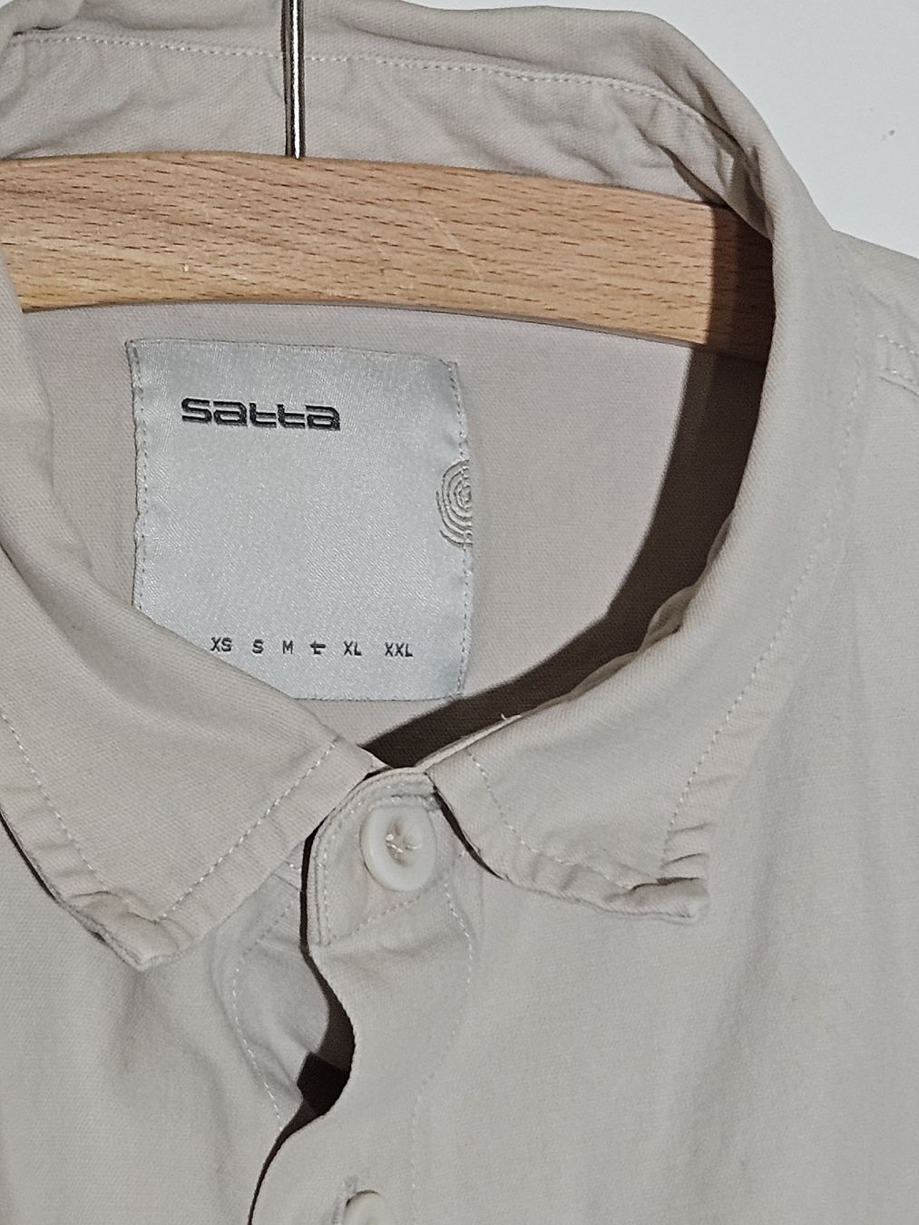 Chemises: Satta Hemd Beige – D'occasion à Basel par sim_825m 1
