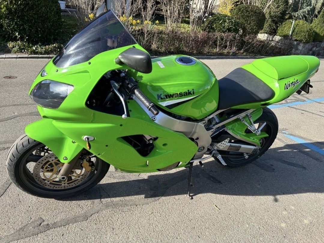 Kawasaki Strada: Kawasaki Ninja ZX-9R – Usato da Dottikon venduto da swi_n76l 5