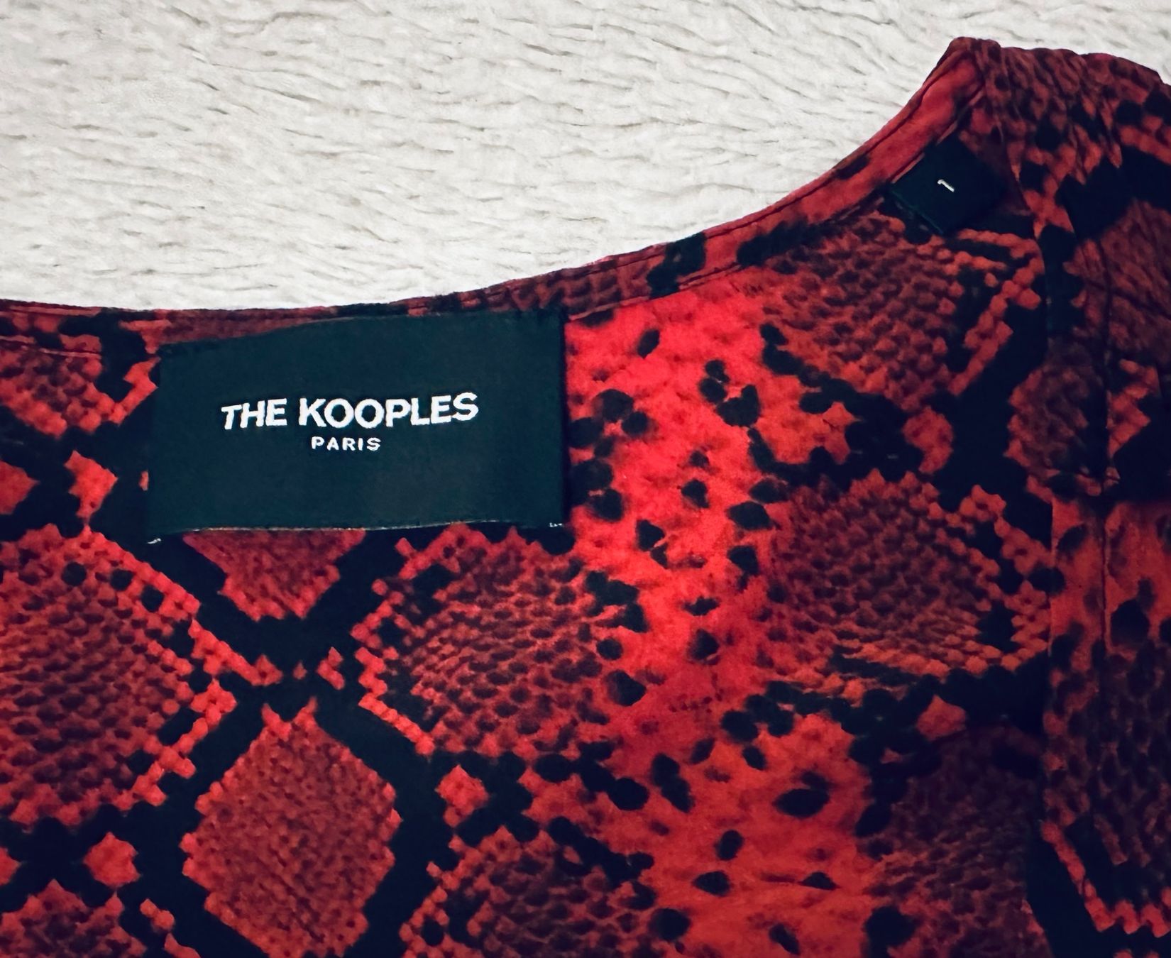 Kooples Vestiti: THE KOOPLES Kleid Viscose und Seide Animalprint Python Gr. S – Usato da Emmenbrücke venduto da little.treasures 4