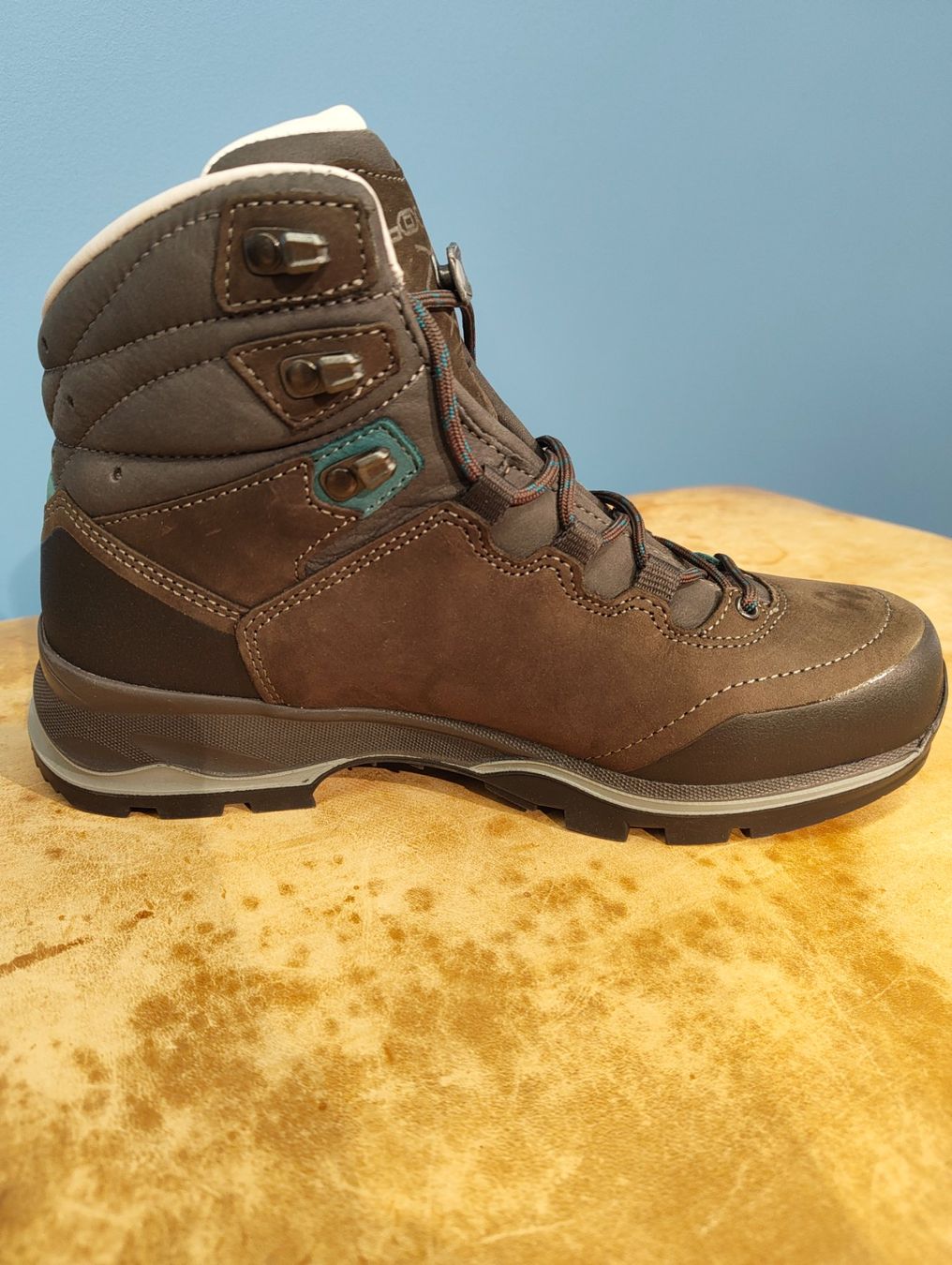 Lowa Scarpe da donna: LOWA Lady Light Wanderschuh 37.5 – Nuovo e nell'imballaggio originale da Aesch BL venduto da Reiniger1 1