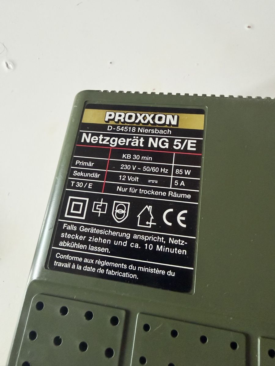 Tous les outils: Proxxon Netzgerät NG 5/E – D'occasion à Baden par noli.r 5