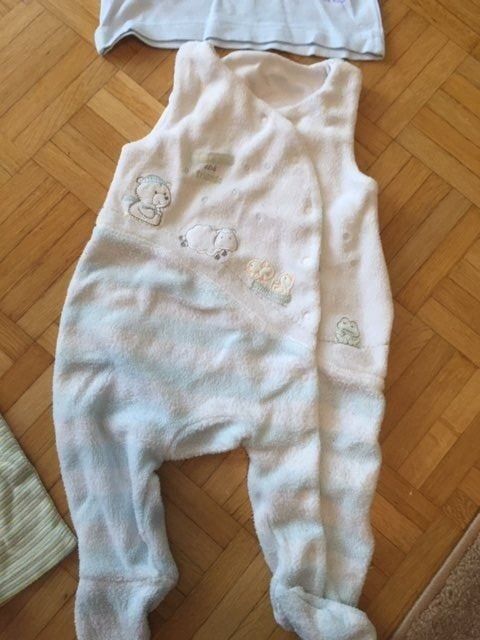 Lotti & Set di vestiti: Kleiderpaket 4-teilig Mädchen Grösse 62 – Usato da Emmen venduto da Aribini 5