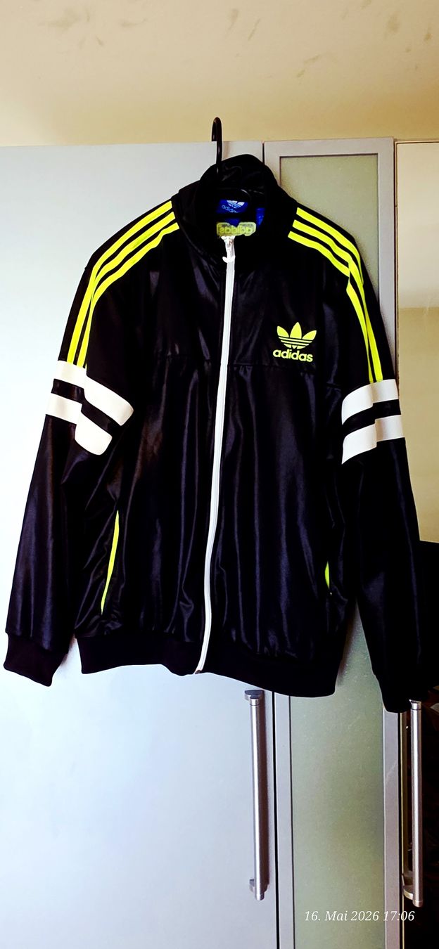 Adidas Giacche: Adidas Chile Trainerjacke – Usato da Oftringen venduto da diadora68