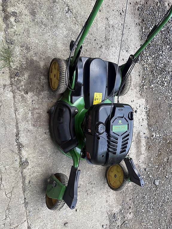 Rasenmäher: John Deere JS63C Benzin Mulcher – Gebraucht aus Forch von Jozef95 3
