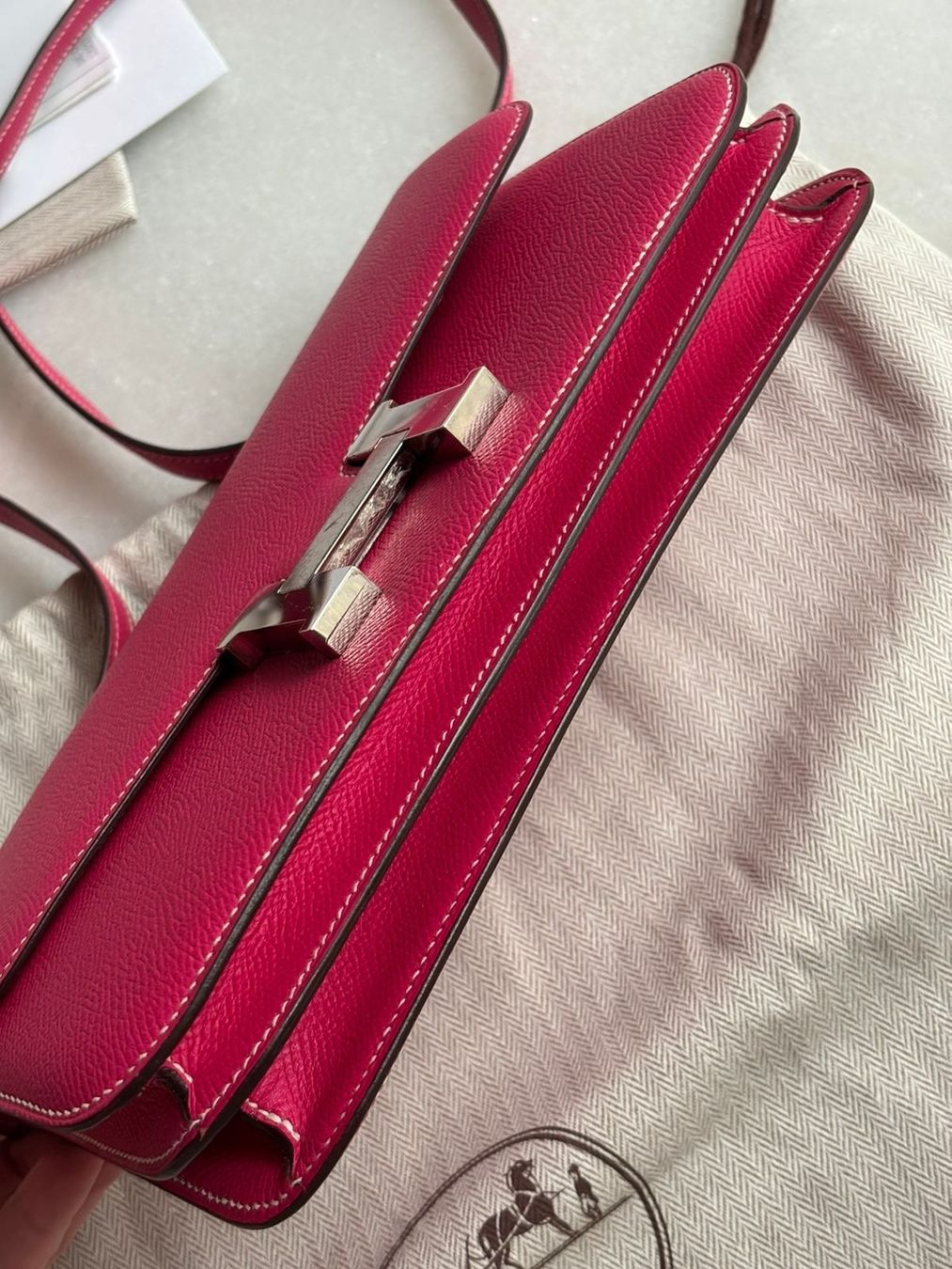 Hermès Borse da donna: Hermes Constance Elan Candy Rose Tyrien Epsom Phw Q orirecpt – Usato da Zürich venduto da RoastedCocoNut 9