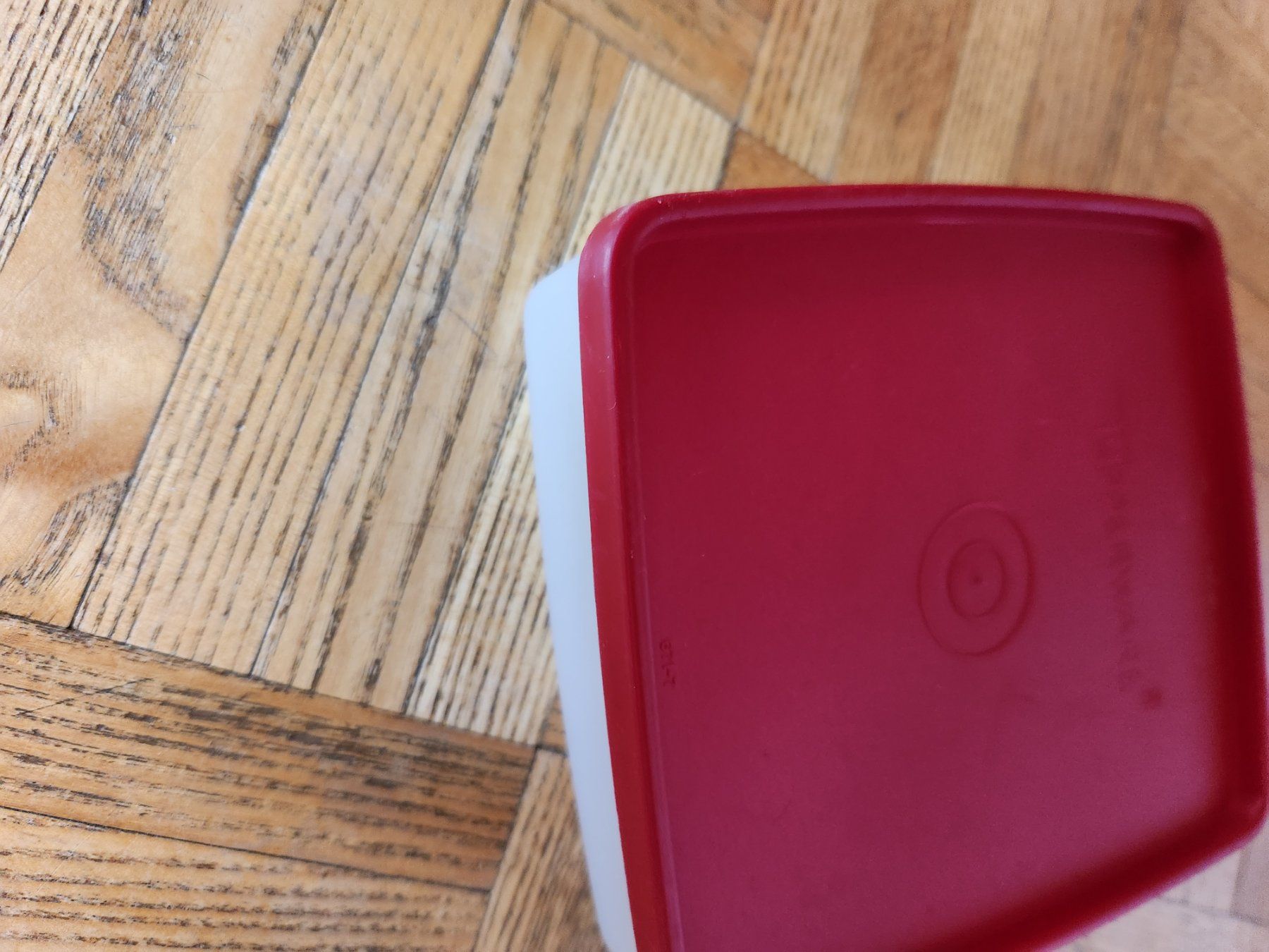 Tupperware Recipients et similaires: Tupperware Sandwich Behälter Porto Fr.4.- – D'occasion à Gstaad par Meiel2020 1
