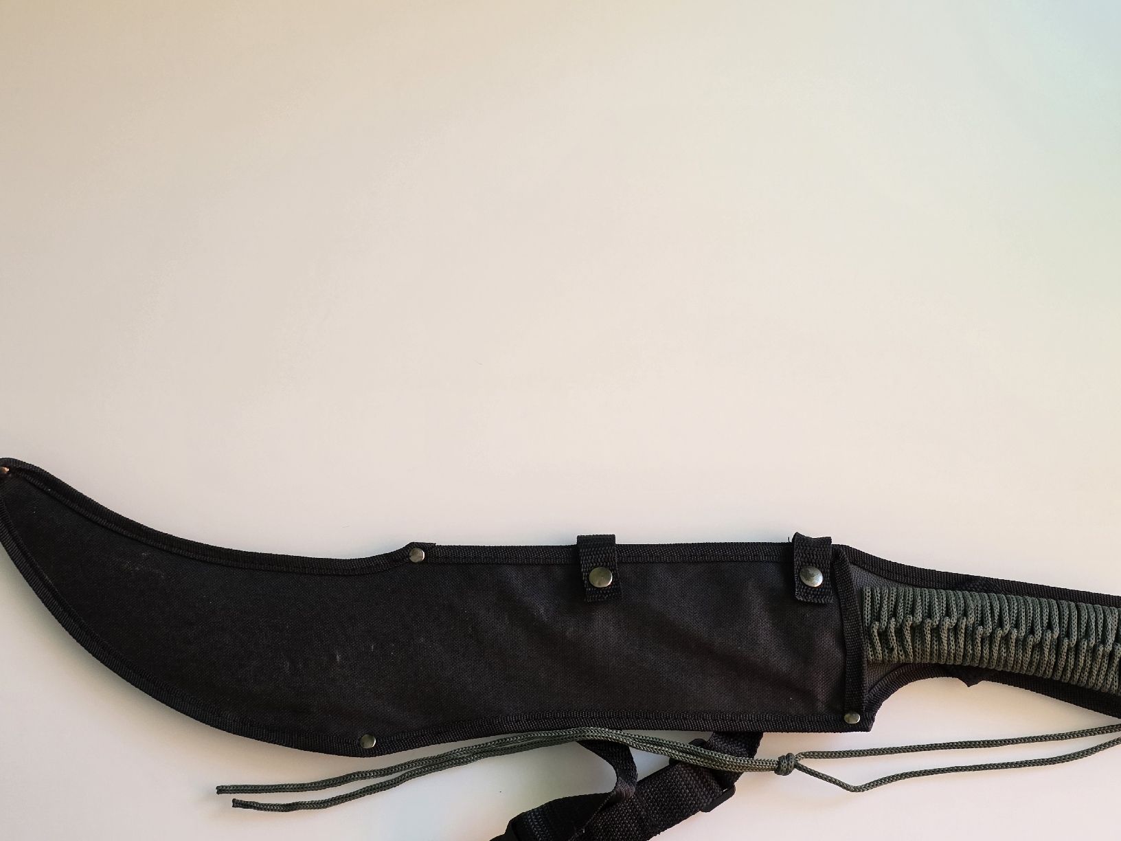 Autres collections & raretés: Machete mit Scheide Gesamtlänge ca. 60 cm – D'occasion à Alberswil par mario889