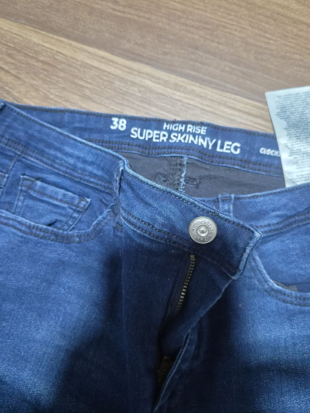 Kleiderpakete: Hosenpaket Grösse 38 – Gebraucht aus Altishofen von tammy05 8