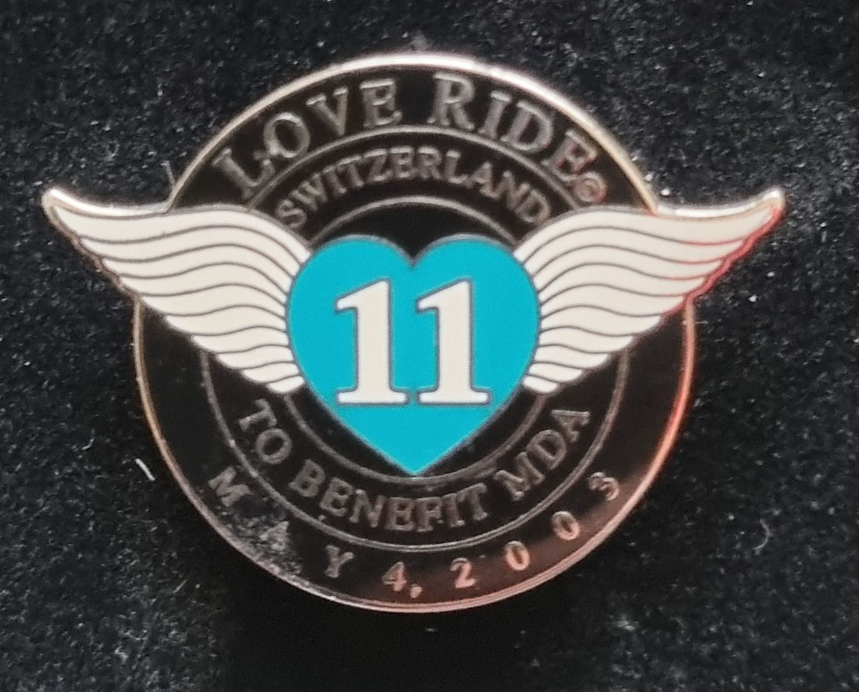 Harley-Davidson Placchette & Badge: Pin Love Ride 11 – Usato da Schwerzenbach venduto da Plateman