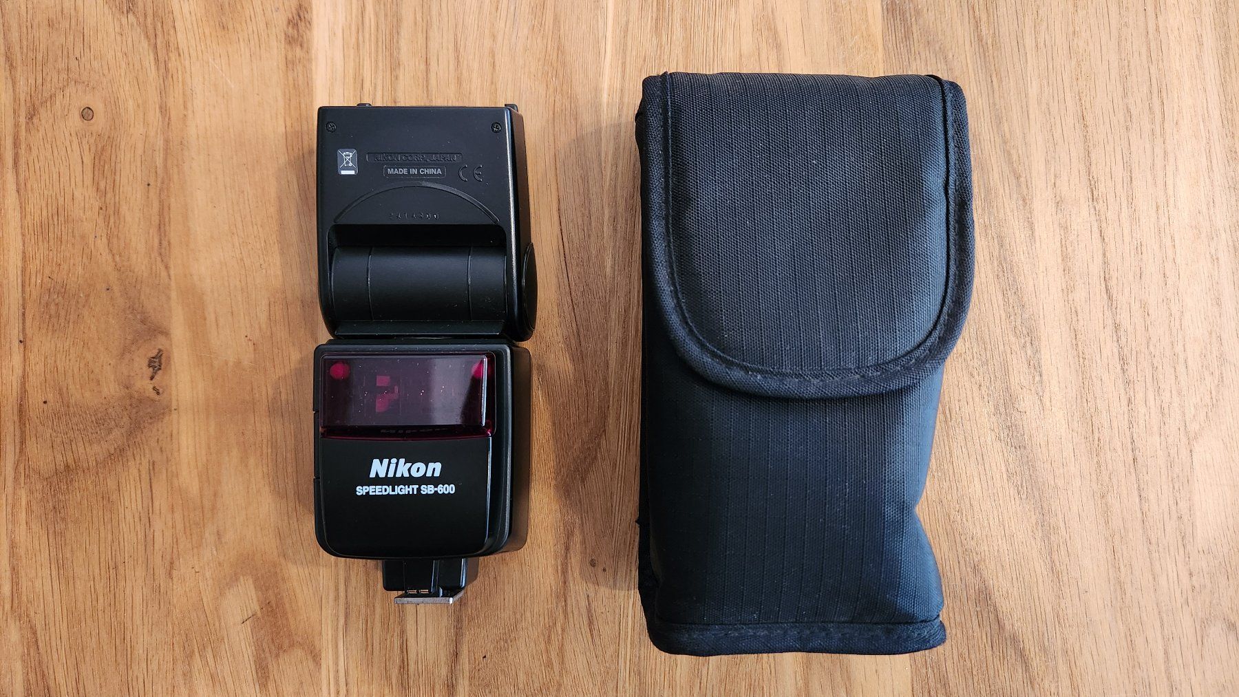 Nikon Blitze: Nikon Flash Speedlight SB-600 – Gebraucht aus Aigle von Mickael-b4