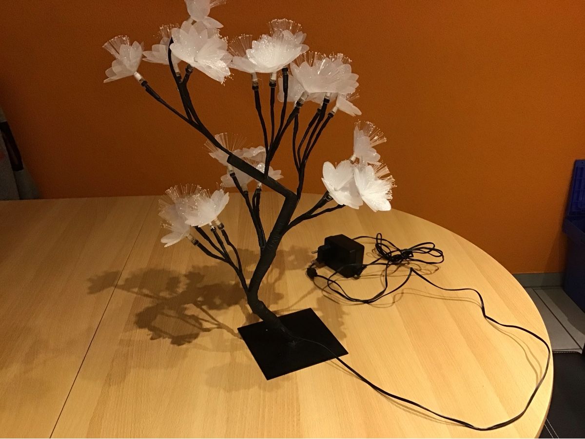 Tutte le decorazioni: LED Fiberoptik Baum mit Blüten 45cm – Nuovo e nell'imballaggio originale da Trimbach venduto da Mery70 2