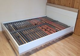 Bett Doppelbett 160 x 200cm inkl. Lattenrost und Matratze