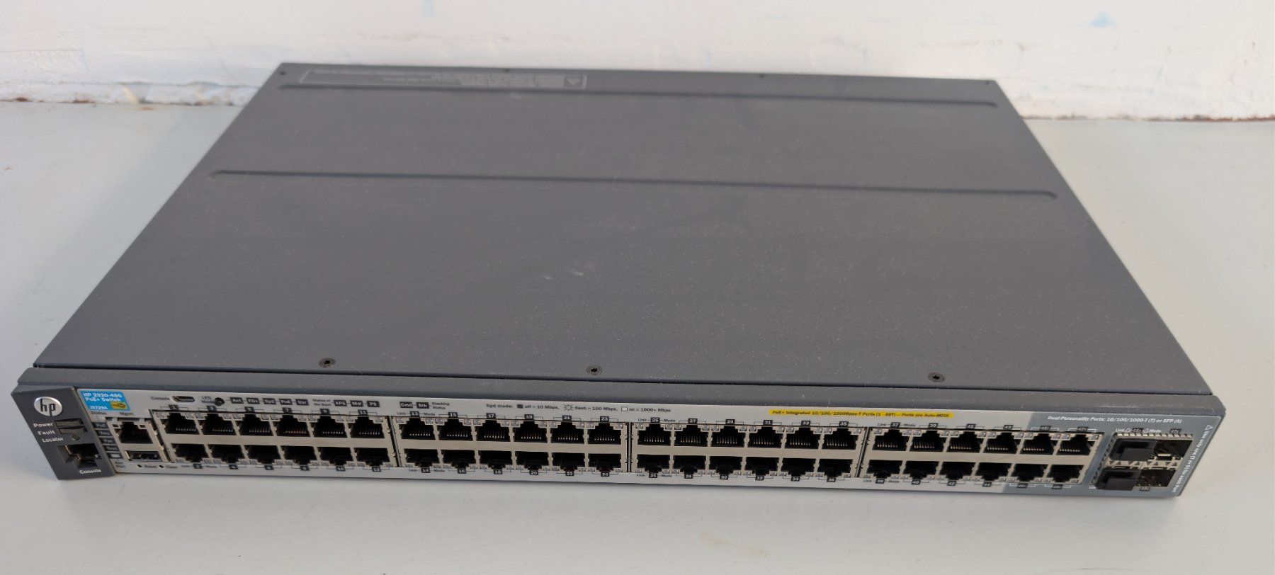 Hewlett Packard Hubs & Switches: HPE ProCurve Switch 2920-48G – Gebraucht aus Dietlikon von ComdatAG 1