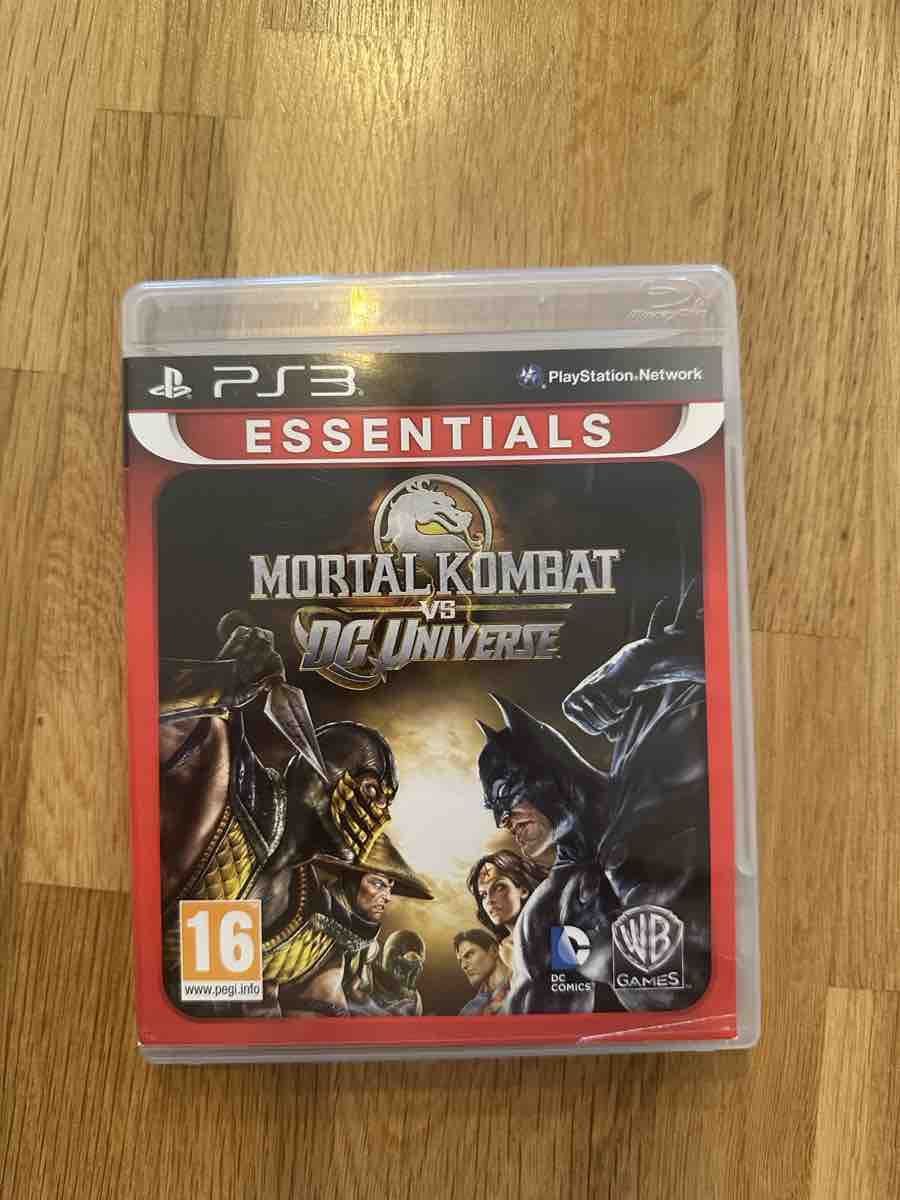 Sony Jeux: Mortal Kombat vs DC Universe Essentials / Playstation 3 – D'occasion à Oberengstringen par sasej