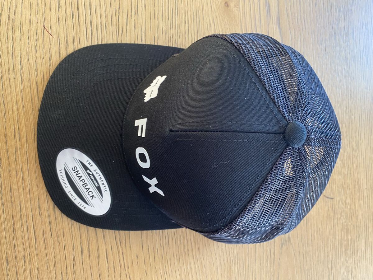 Jacken & Mäntel: FOX Cap  – Neu (gemäss Beschreibung) aus Hofstetten SO von mb_1 1