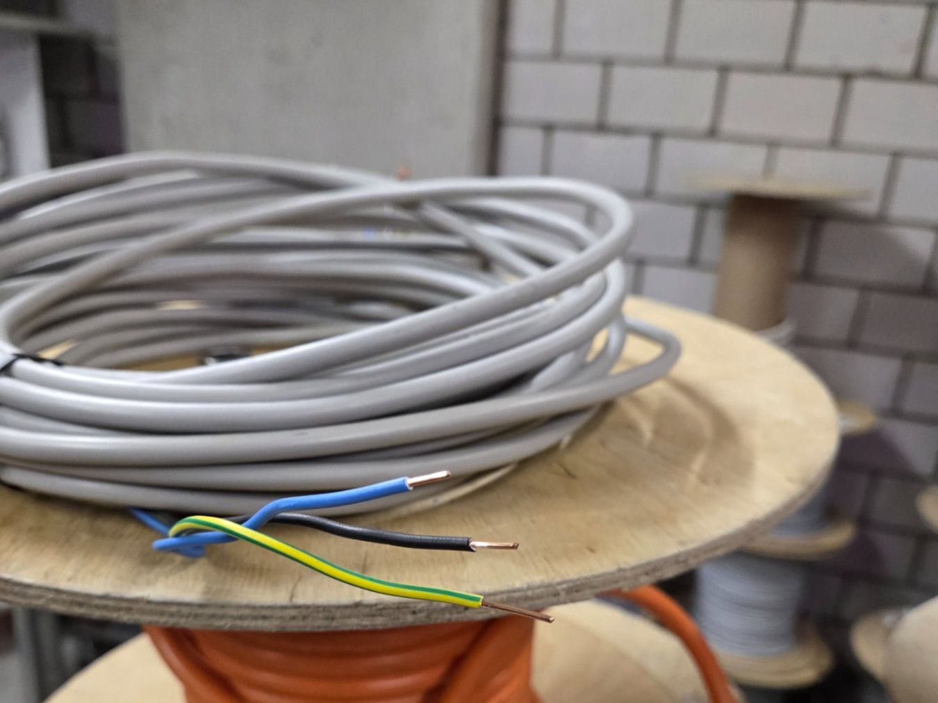 Cavi: Kabel TT 3G1.5 mm2 3x1.5  11m – Usato da Zürich venduto da eymen20 3