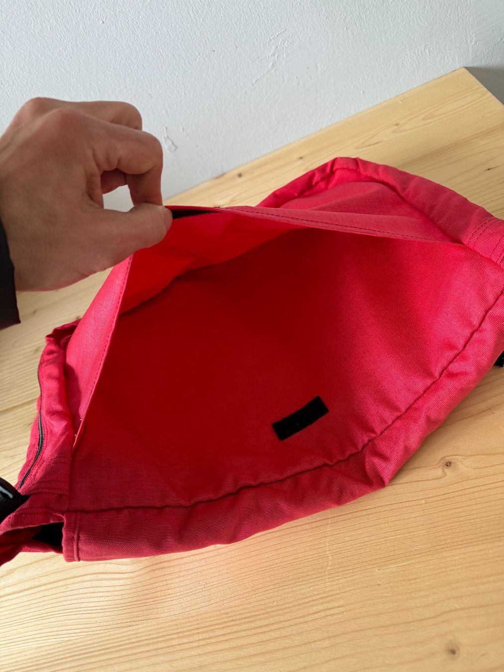 Eastpak Valigie: Eastpak USA shoulder bag – Usato da Neuchâtel venduto da _Easy_to_Find_ 4