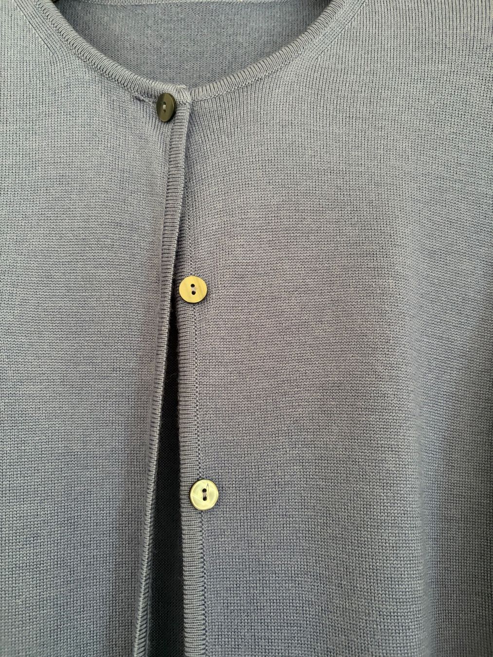 Peter Hahn Giacche: PETER HAHN Strickjacke Größe L, 100 % Schurwolle – Usato da Interlaken venduto da Bona55 5
