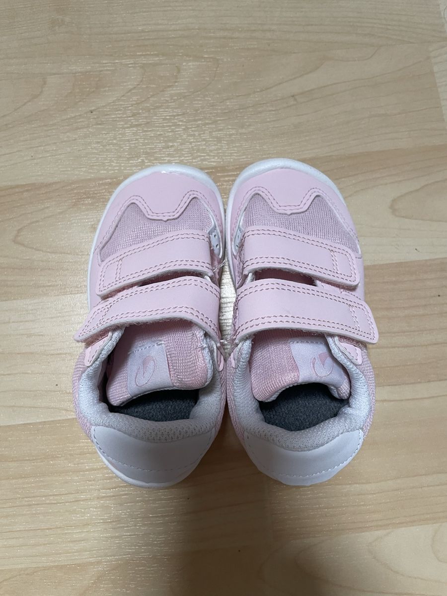 Decathlon Scarpe per ragazze: Mädchen Schuhe  – Nuovo (secondo la descrizione) da Niederlenz venduto da Plusia