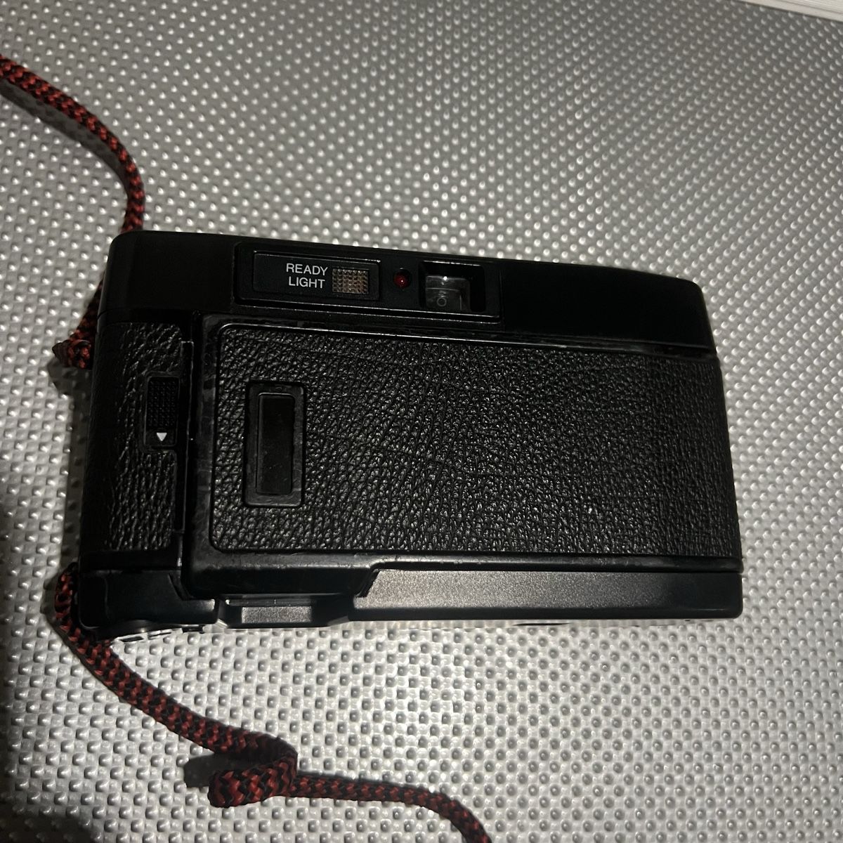 Carena Fotocamera: Carena Auto Focus 35mm Kamera mit Tasche – Difettoso da Unterkulm venduto da Sita013 4