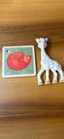 Sophie la Girafe und Holzbild Igel