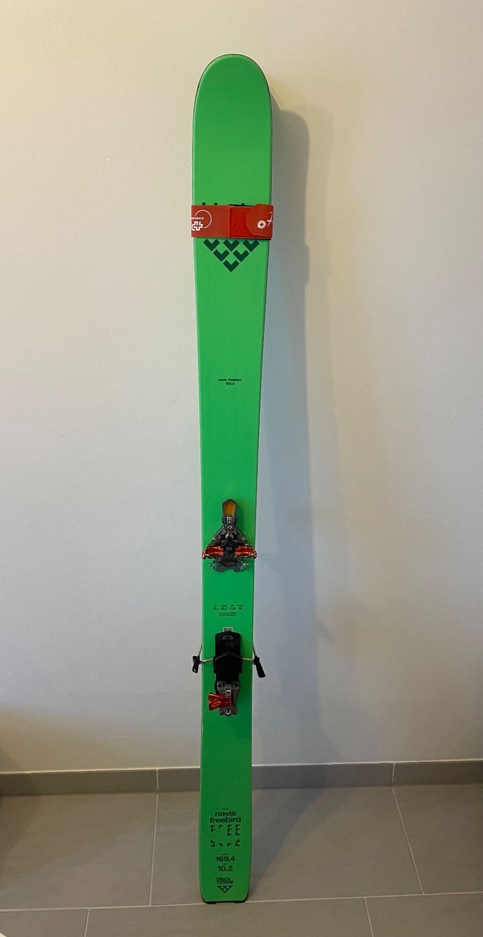 Black Crows Skis: Tourenski Black Crows Set – D'occasion à Winterthur par voumstrm