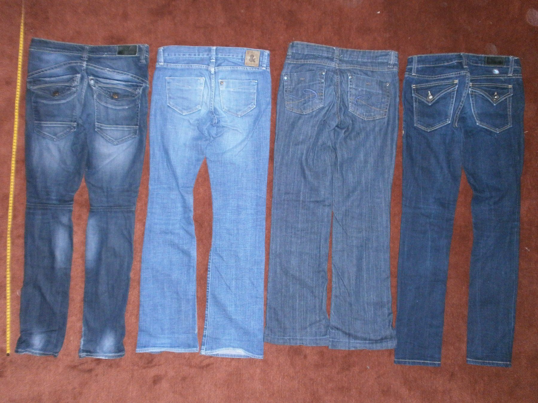 Hosen: Jeans 4 Paare – Gebraucht aus Feuerthalen von  1