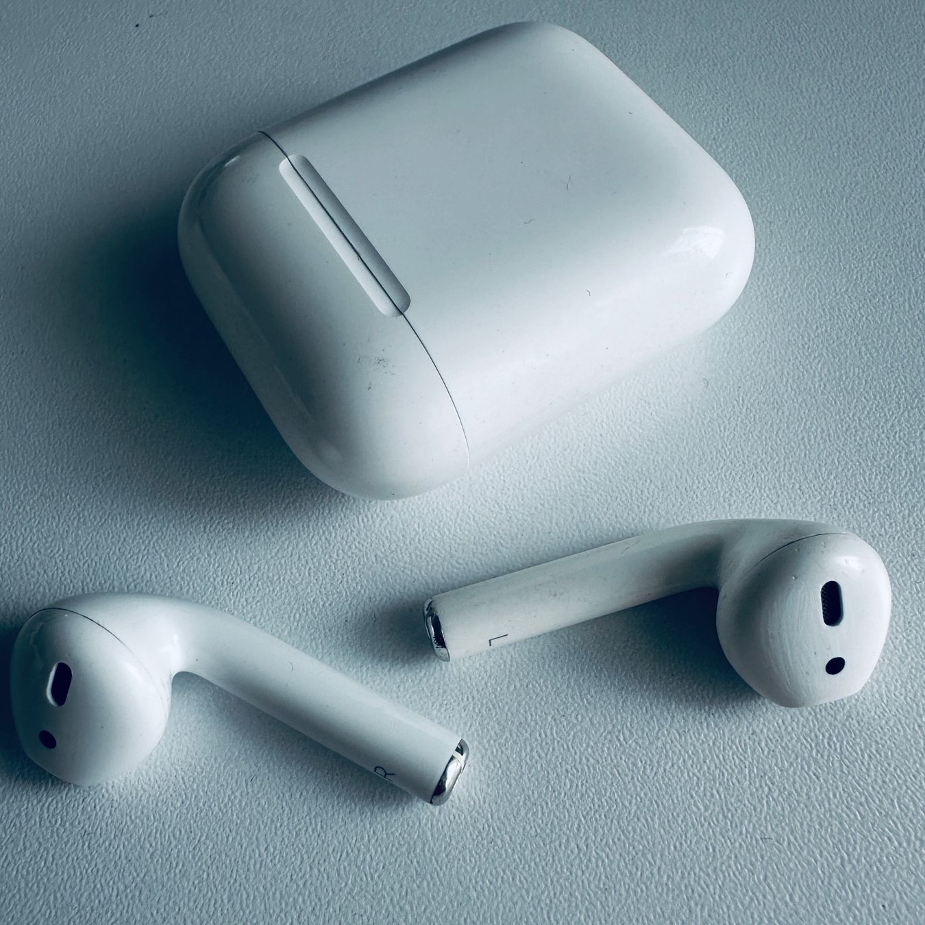 Apple Cuffie: Original Apple AirPods 2 Kopfhörer Wireless Lightning Kabel – Usato da Basel venduto da MY.AIRPODS.SHOP 7