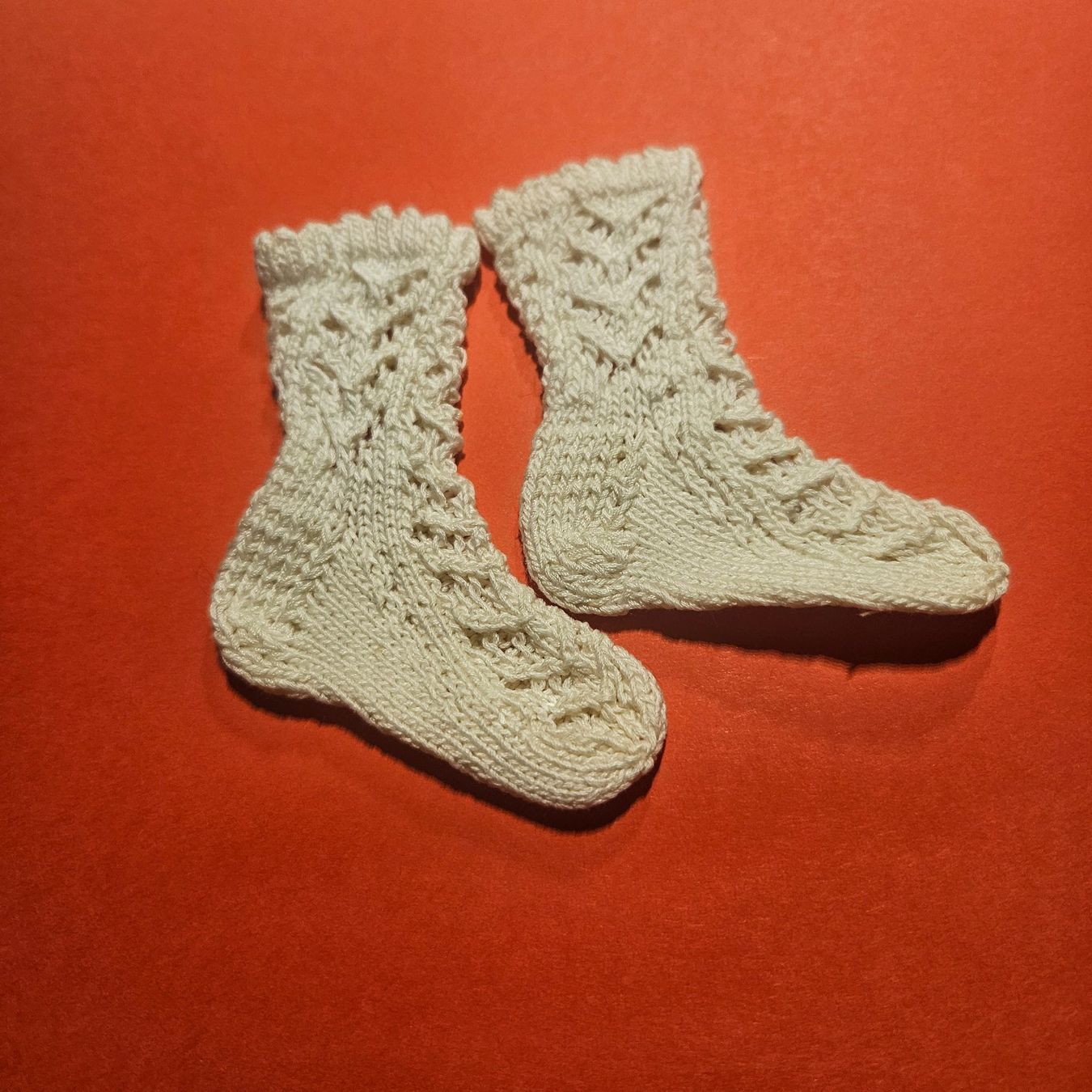 Bambole: Puppensöckli, von Hand gestrickt – Usato da Uster venduto da Sonnenblume212