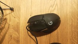 Souris gaming  G502 filaire