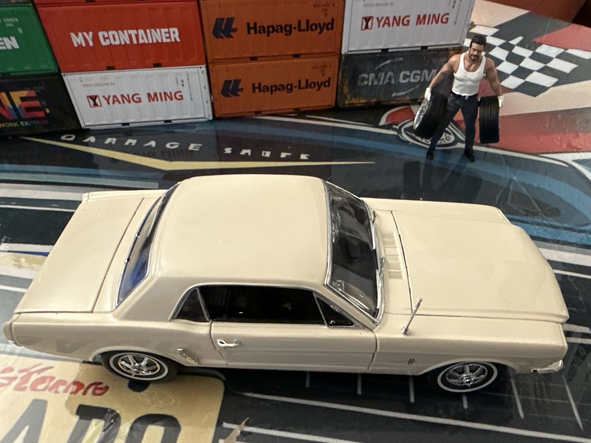 Ford Modellini d'auto: Oldtimer Ford Mustang  1:18 – Nuovo (secondo la descrizione) da Basel venduto da Zomeg 5