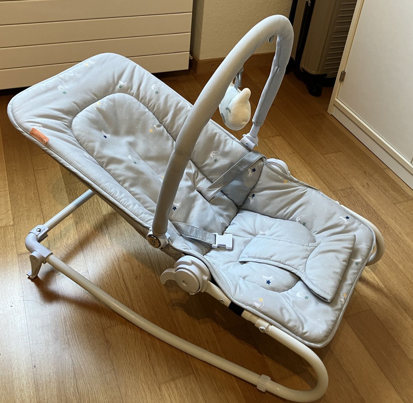 Sdraiette & Sdraiette a dondolo: Babywippe Badabulle – Usato da Zürich venduto da TrustedSeller