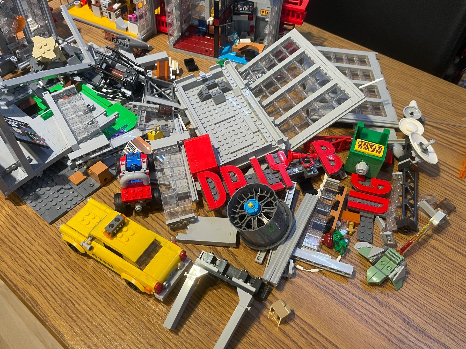 Lego Jeux de construction: Lego Super Heroes 76178 - Daily Bugle Used – D'occasion à Siglistorf par SwissBrickStore 3